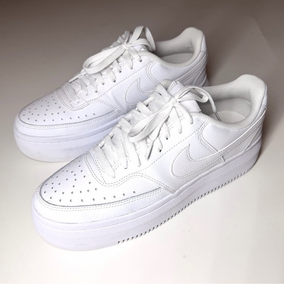 Nike Women’s Court Vision Alta LTR White Platform Sneakers Size - 10 - Picture 6 of 9